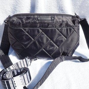 Lug Flare in Midnight Black